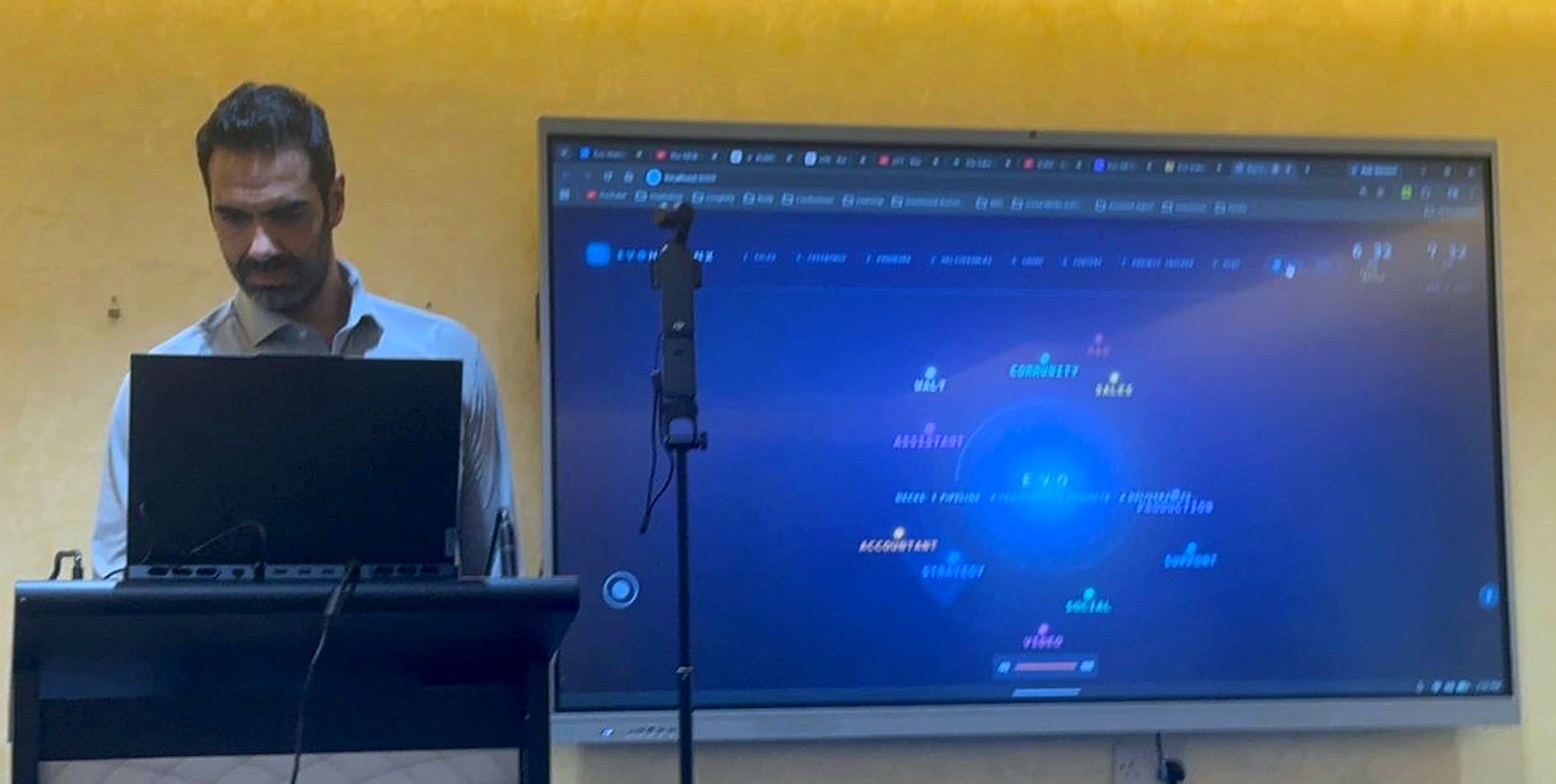 A second speaker presenting at the September 2 AI Mavericks community meetup